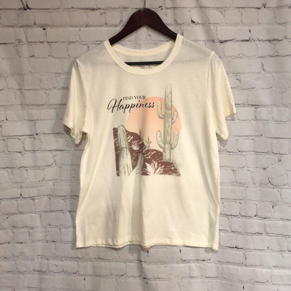 3/$15 SALE 💫 NWT Find Your Happiness T-Shirt - Picture 3 of 6